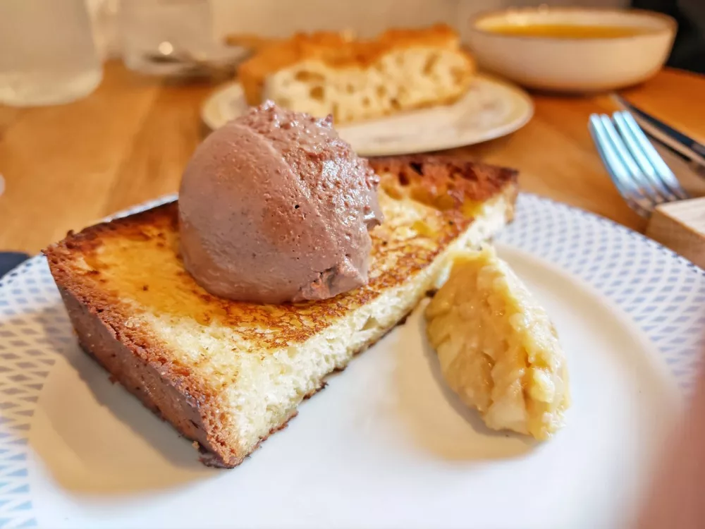 Pi&scaron;čančja pa&scaron;teta, Bistro Bombina