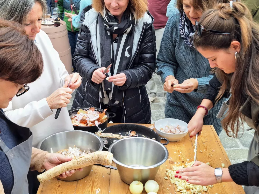 Izmera pra&scaron;iča v novi preobleki: Koline kot kulinarični spektakel