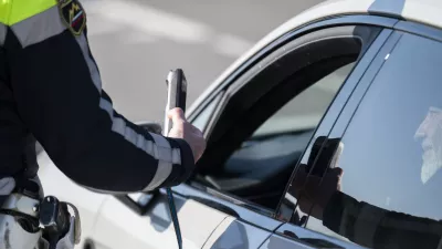 prometni nadzorpolicija - simbolična fotografijaprometna policijavarnost v prometupolicija na motorjihmotoristična policijaprehitri voznikiavtocestna policijaalkotestalkohol v prometu08.04.2025 Policijski nadzor, počivali&scaron;če PovodjeFOTO: Nik Erik Neubauer