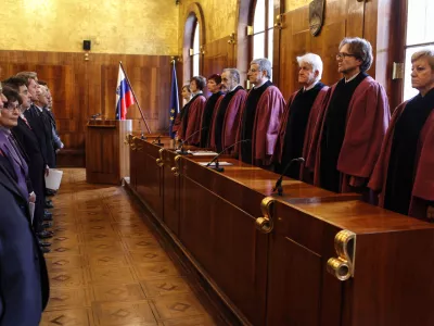 ustavni sodniki- Dan ustavnosti 2012 - Ustavno sodi&scaron;če RS ob dnevu ustavnosti,    //FOTO: Jaka Gasar