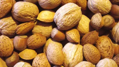 ore&scaron;čki mandelj le&scaron;nik