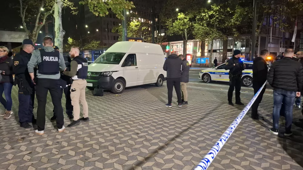 Policija ujela storilca, zakaj je zabodel &scaron;oferja avtobusa, &scaron;e ugotavljajo