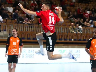 - 14.10.2025. - Rokomet, Evropska liga 1. krog, LL Grosist Slovan - Baia Mare//FOTO: Bojan Velikonja