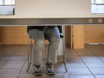 Ljubljana, UE Ljubljana, Predcasno glasovanje na posebnih voliscih na referendumu o zakonu o pomoci pri prostovoljnem koncanju zivljenja.