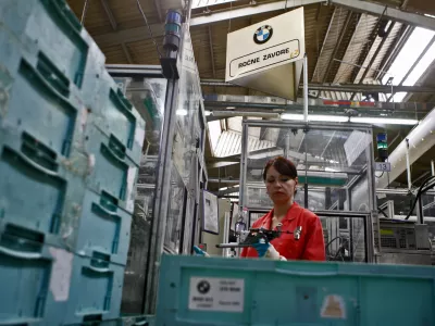 - CIMOS d.d., avtomobilska industrija, Koper - proizvodnja delov in opreme za motorna vozila, tovarna - //FOTO: Bojan Velikonja