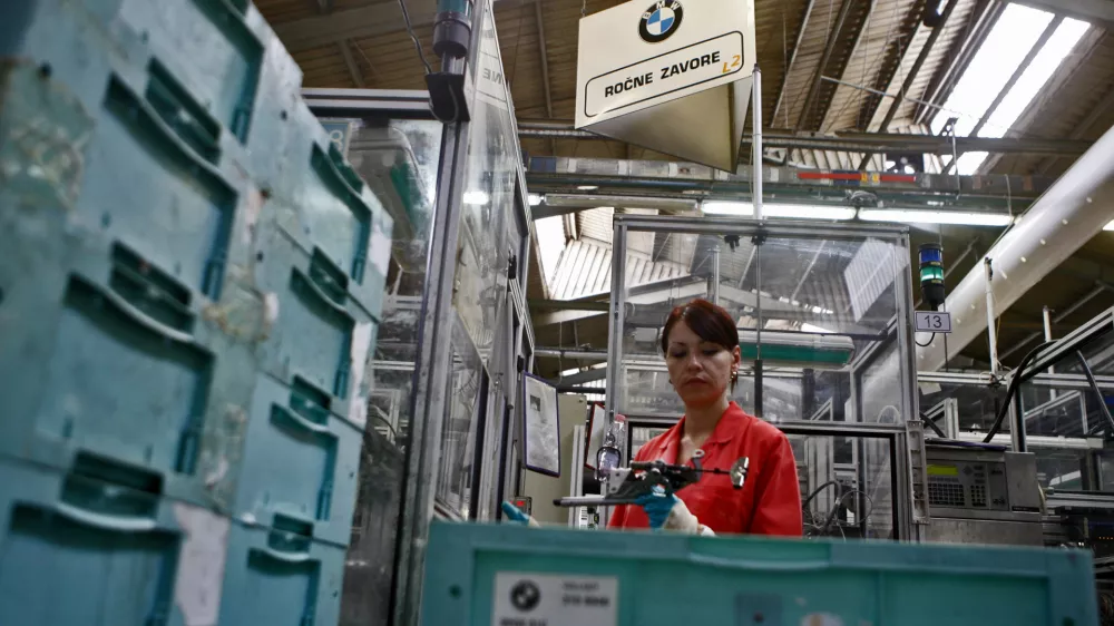 - CIMOS d.d., avtomobilska industrija, Koper - proizvodnja delov in opreme za motorna vozila, tovarna - //FOTO: Bojan Velikonja