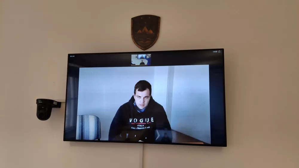 Nekdaj nadarjeni slovenski hokejist kradel cigarete