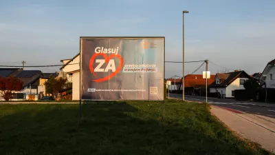 - 12.11.2025. - Predvolilni, predreferendumski plakat pred referendumom o Prostovoljnem končanju življenja 2025.//FOTO: Bojan Velikonja