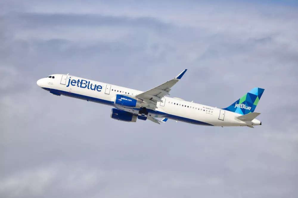 A321 letalske družbe JetBlue. Slika je simbolična.