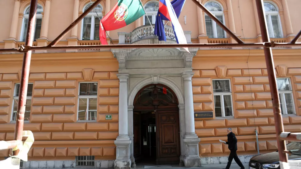 - 20.02.2023 - Ustavno sodi&scaron;če Republike Slovenije, Beethovnova ulica 10 v Ljubljani, stavba//FOTO: Tomaž Skale