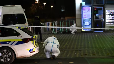 kriminalforenzika forenziki policija uboj kriminalisti 13.11.2025 Napad na voznika LPP z ostrim predmetom - nožem, Bavarski dvorFoto: Nik Erik Neubauer