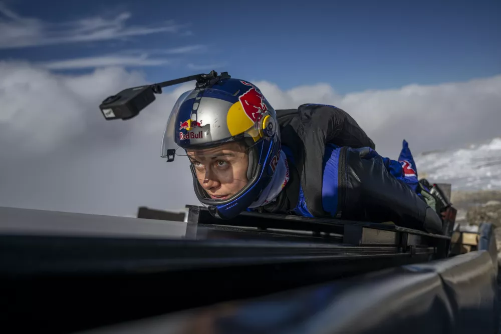 Slovenska ekipa je morala s člove&scaron;kim katapultom doseči vsaj 30 metrov dosega, ponovljivost izstrelitev brez napake in seveda absolutno varnost za akrobate. Foto: Joerg Mitter