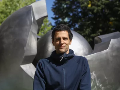 - 13.09.2022 &ndash; Dr. Jonas Sonnenschein, okoljski ekonomist in vodja projektov v okoljevarstveni organizaciji Umanotera, Slovenski fundaciji za trajnostni razvoj.  //FOTO: Luka CjuhaOPOMBA: INTERVJU ZA OBJEKTIV 2022