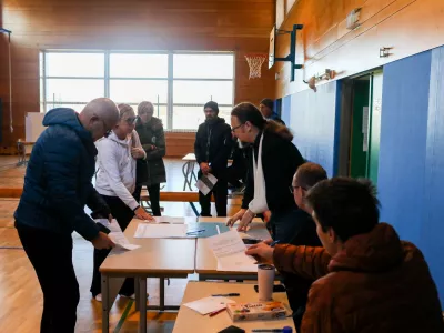 - Voli&scaron;če O&Scaron; Polje,- 23.11.2025. - Zakonodajni referendum o Pomoči pri prostovoljnem končanju življenja.//FOTO: Bojan Velikonja