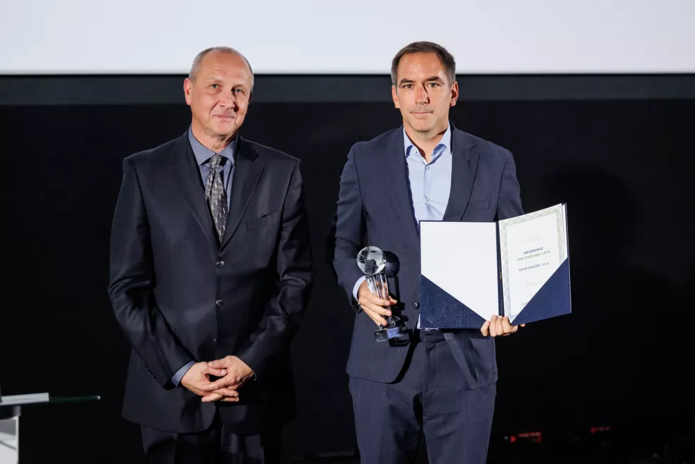 Tudi letos je bil na podelitvi diplom 18. generaciji izvoznih menedžerjev simbolično nagrajen tudi ITM Izvoznik leta 2025 &ndash; podjetje Sportradar, d. o. o.. (Foto: STA/Neboj&scaron;a Tejić)