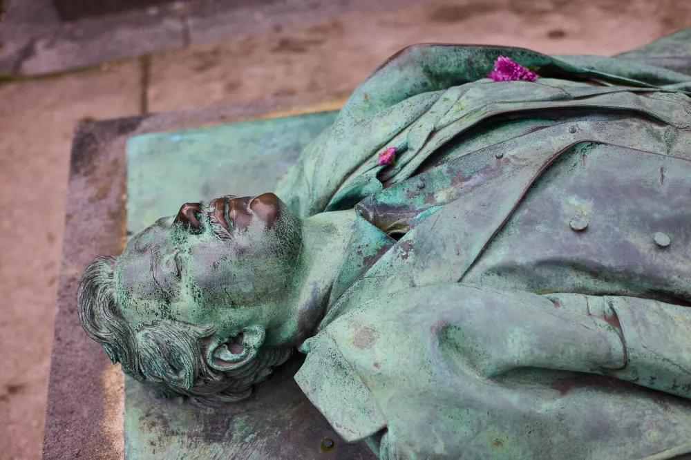Paris, Cimeti&egrave;re du P&egrave;re-Lachaise, grave of the journalist Victor Noir, who was shot by Prince Pierre Napoleon Bonaparte during a duel, The naturalistic-style tomb was created by the sculptor Jules Dalou in 1891.Paris, 08, November 2024.,Image: 940016831, License: Rights-managed, Restrictions:, Model Release: no
