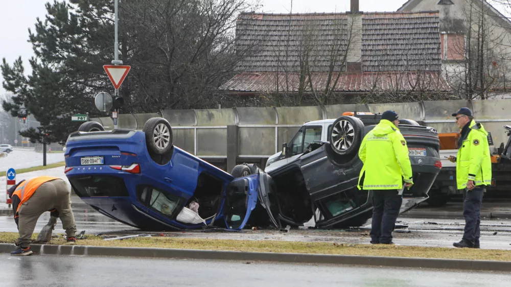 prometna nesreča &scaron;martinska cesta foto luka cjhha