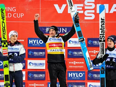 Lani&scaron;ek in Prevc za sanjski slovenski dan