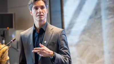 Odgovarjamo na pogoste dileme: Božičnice in nagrade le &scaron;e letos davčno ugodnej&scaron;e