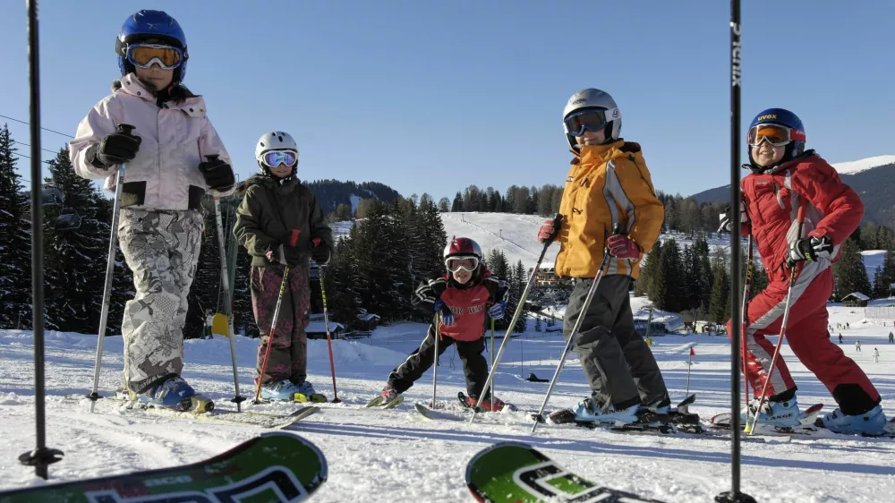 dolomiti superski otroci smucanje