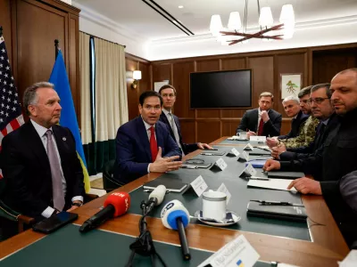 Ukrajinska in ameri&scaron;ka delegacija začeli pogovore