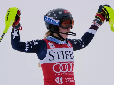 United States' Mikaela Shiffrin celebrates after her run during a World Cup women's slalom skiing race, Sunday, Nov. 30, 2025, in Copper Mountain. (AP Photo/John Locher)