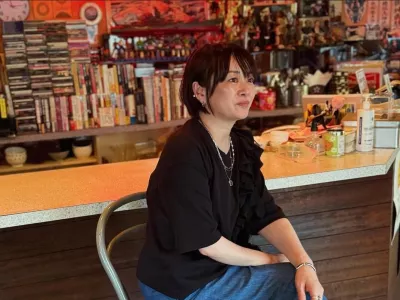 Japonska pevka Maki Otsuki je morala koncert v &Scaron;anghaju prekiniti sredi pesmi. F instagram