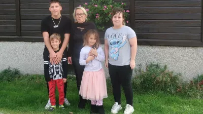 Iskrica, družina Cvirn, Brestanica pri Kr&scaron;kem. Foto: Tatjana Pihlar / Foto: Tatjana Pihlar 