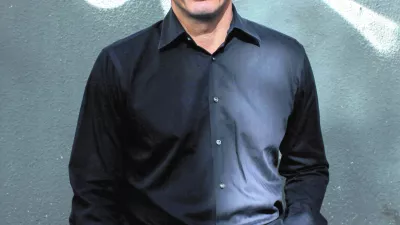 Yanis Varoufakis, gröki ekonomist - profesor gospodarstva na atenski univerzi,    //FOTO: Jaka GasarOPOMBA: ZA OBJAVO V PRILOGI n DNEVNIKOV OBJEKTIV - INTERVJU 2013