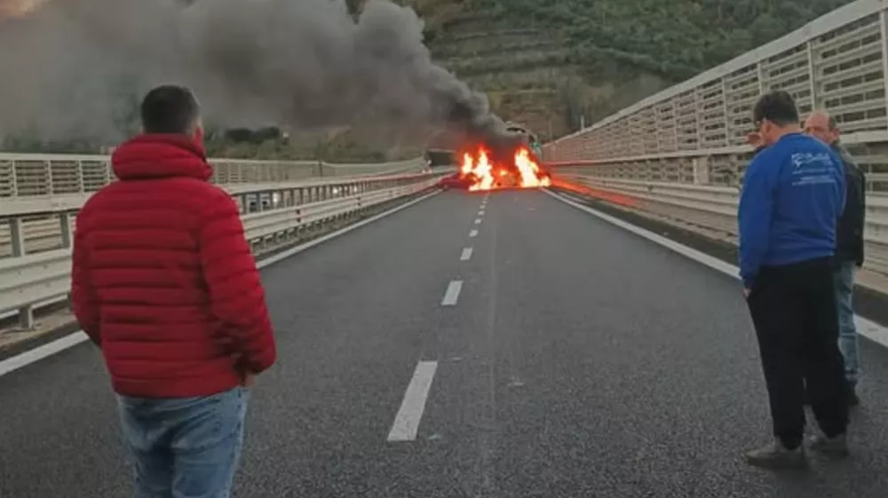 Kalabrija, rop. Foto: facebook.com/frontegiovanna