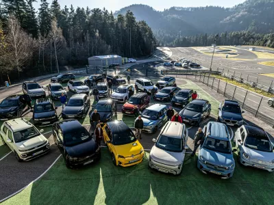 Slovenski avto leta 2026: do zme&scaron;njave v glavi na koncu le ni pri&scaron;lo