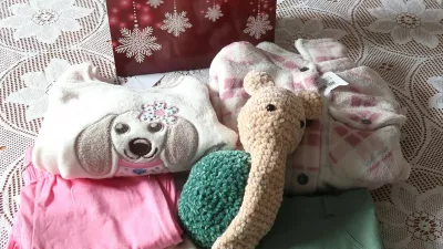 Iskrica, darila za otroke. Foto: Tatjana Pihlar  / Foto: Iskrica, Darila Za Otroke. Foto: Tatjana Pihlar 