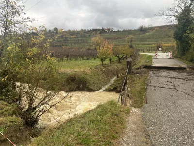 Gori&scaron;ka Brda, deževje, most