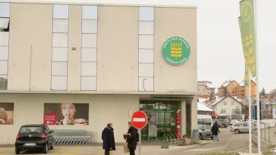 Tožilstvo ne bo preganjalo mesarja, ki je do smrti zabodel napadalca