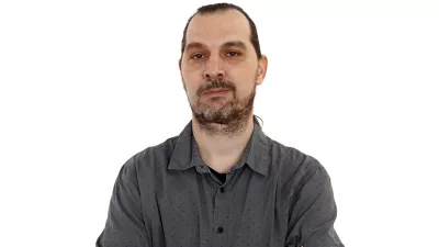 Gregor ButalaZA ONLINE - Redakcija Dnevnik 2024 - portreti za komentarje in kolumne - kolumnisti - komentatorji – novinarji - portret //FOTO: Luka Cjuha