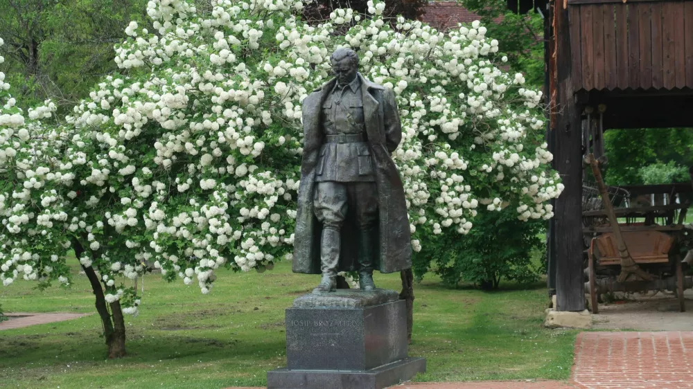 Titov spomenik v Kumrovcu