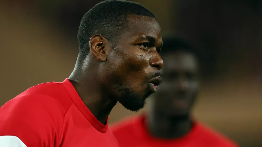 Soccer Football - UEFA Champions League - AS Monaco v Galatasaray - Stade Louis-II, Monaco - December 9, 2025 AS Monaco's Paul Pogba during the warm up before the match REUTERS/Manon Cruz