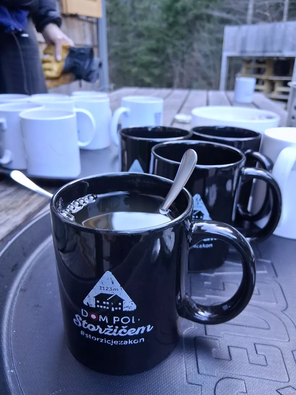 skodelica čaja PZS / Foto: Katja Petrovec