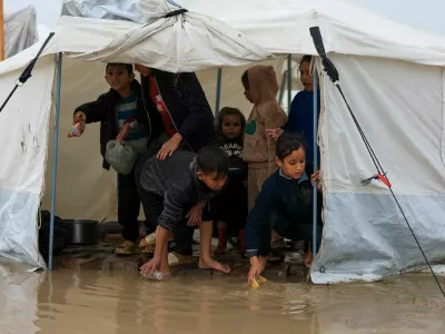 Hudi porodni krči druge faze premirja