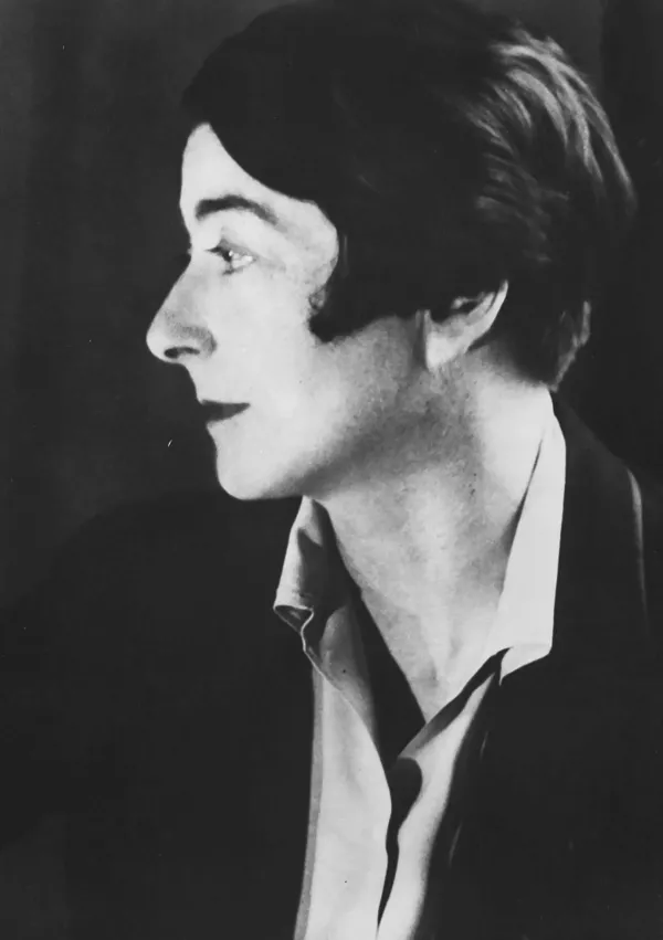Eileen Gray, oblikovalka Zmajevega fotelja. / Foto: Wikipedia