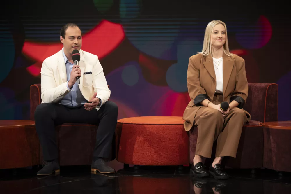 Dejan Vunjak in Lucija Vrankar sta bila sicer popolna novinca, a sta se tudi s&nbsp;pomočjo Maria Galuniča odlično izkazala, gledalci so ju v trenutku vzeli za svoja, kljub nekaterim začetni&scaron;kim težavam, pravi Potrebuje&scaron;.&nbsp;/ Foto: Nik Erik Neubauer