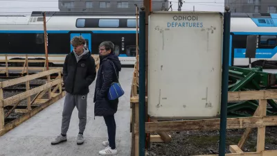 - Prometna in znakovna ureditev za začasne železni&scaron;ke tire in perone,- začasni tir,- Železni&scaron;ka postaja Ljubljana.-14.12.2025. - Prenova Železni&scaron;ke postaje Ljubljana.//FOTO: Bojan Velikonja