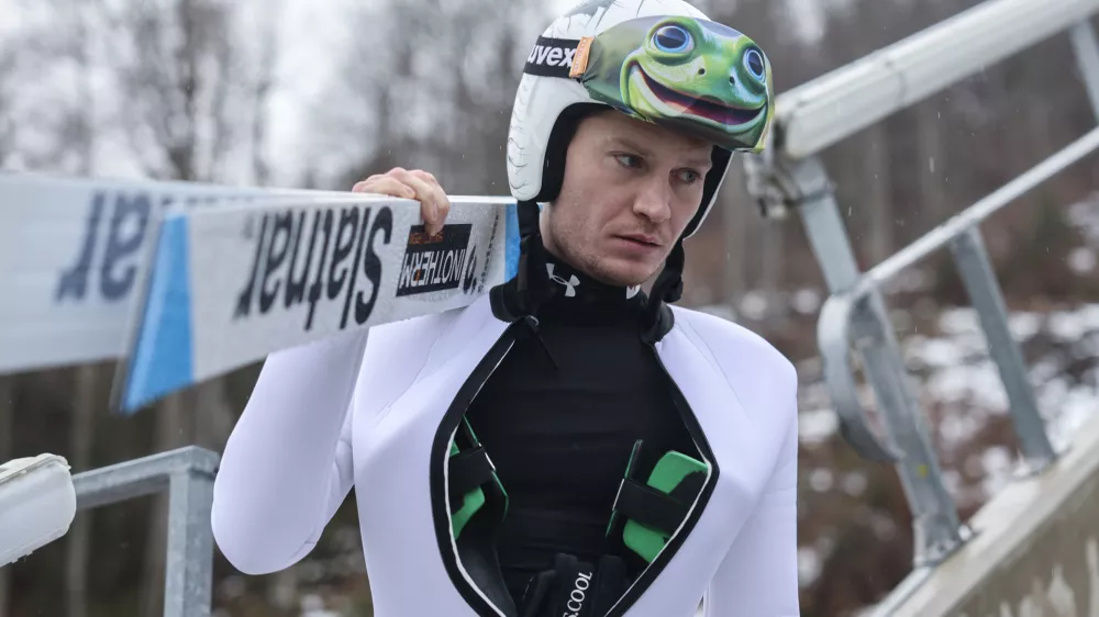 Anže Lani&scaron;ek- 17.12.2025 - odprti trening mo&scaron;ke in ženske skakalne reprezentance, Planica//FOTO: Jaka Gasar