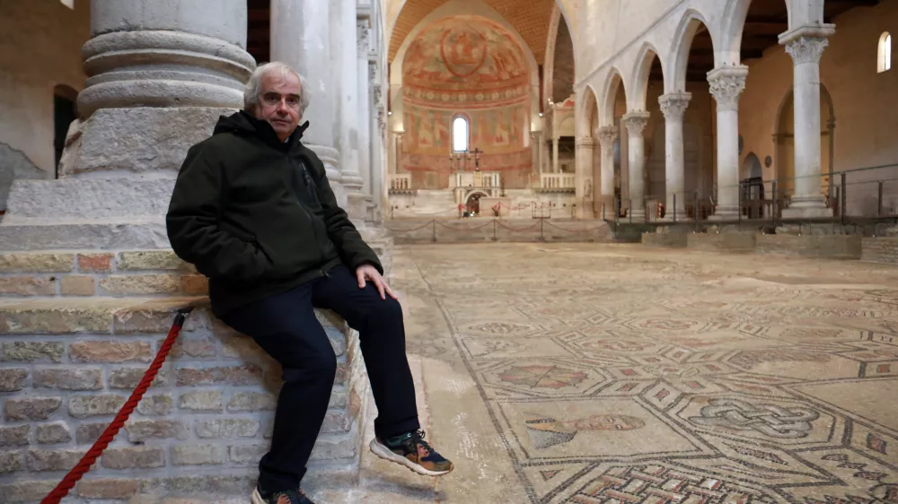 16.12.2025 - Andrea BellavitaBazilika OglejFoto: Tomaž Skale / Foto: 