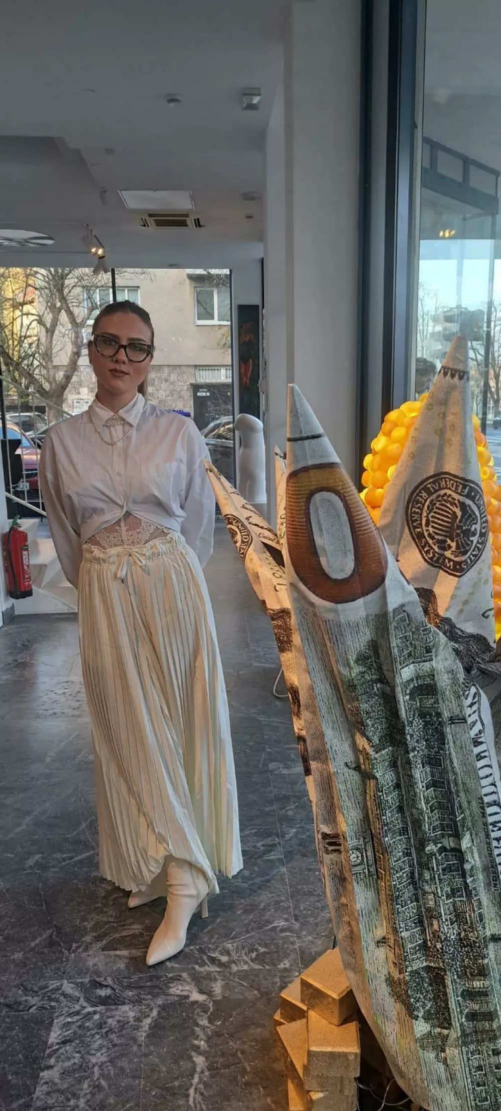 Umetni&scaron;ka darila, ki večinoma &scaron;ele prihajajo