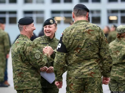 Hrva&scaron;ka uvaja trimesečno obvezno služenje voja&scaron;kega roka.