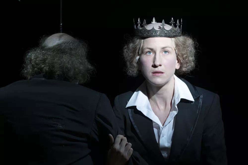 Ivana Percan Kodarin v predstavi Kralj Lear, SNG Drama Ljubljana 2025