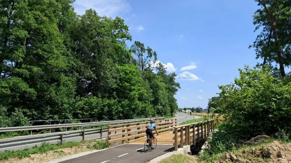 Kolesarska steza Polhov Gradec F Miha Turk
