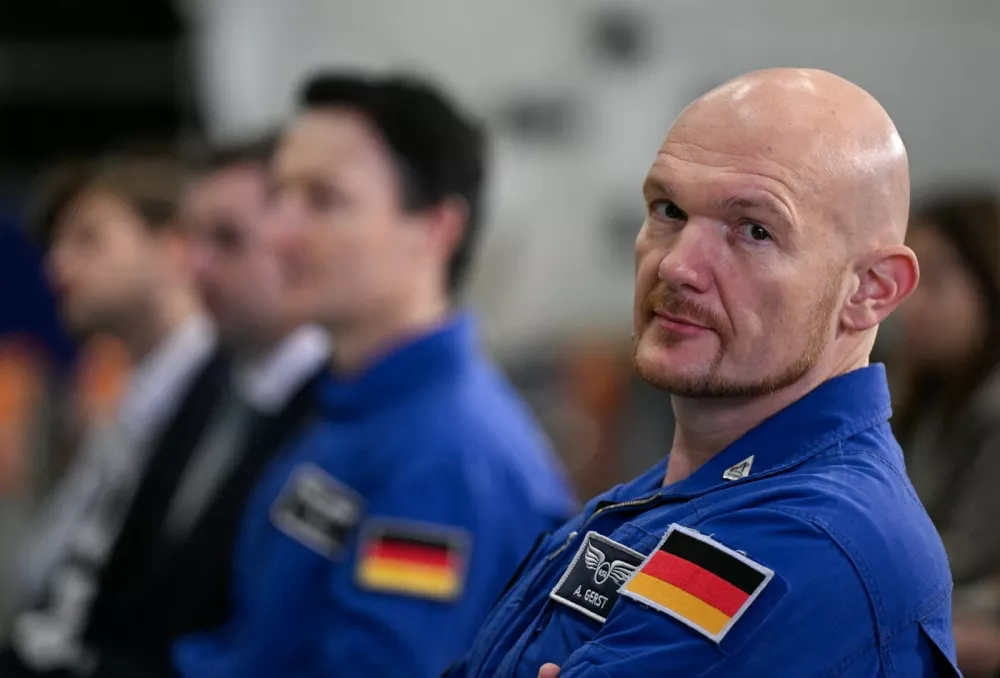 Nem&scaron;ki astronavt Alexander Gerst bi lahko bil prvi človek, ki bi po leto 1972 znova stopil na Luno. Foto: ESA