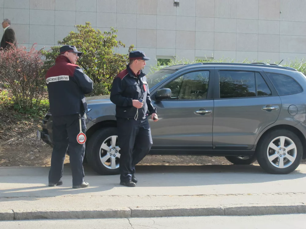 redarji kranj popivanje